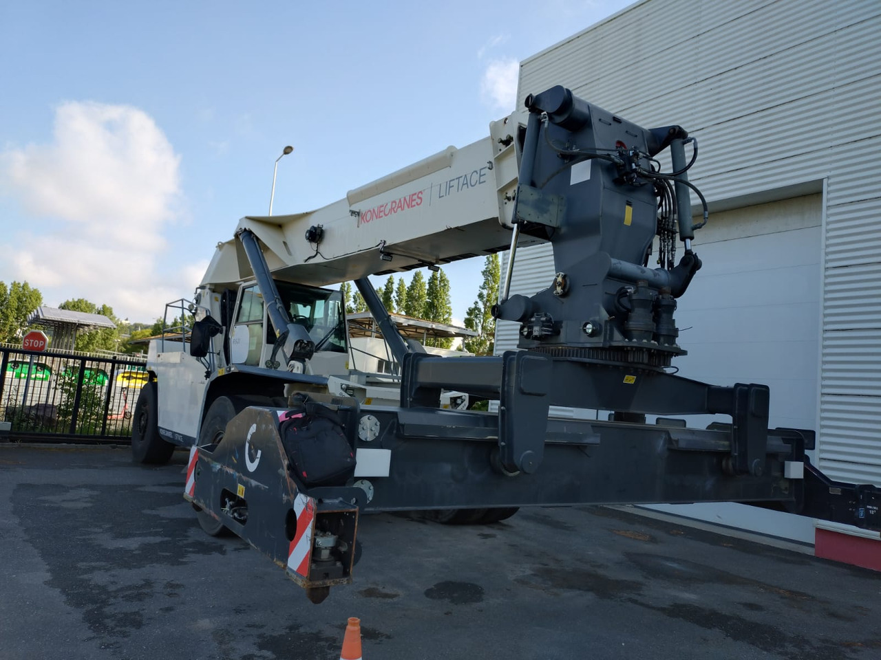 KONECRANES LiftAce 5-31 - رافعات حاويات: صور 1 KONECRANES LiftAce 5-31 - رافعات حاويات: صور 1