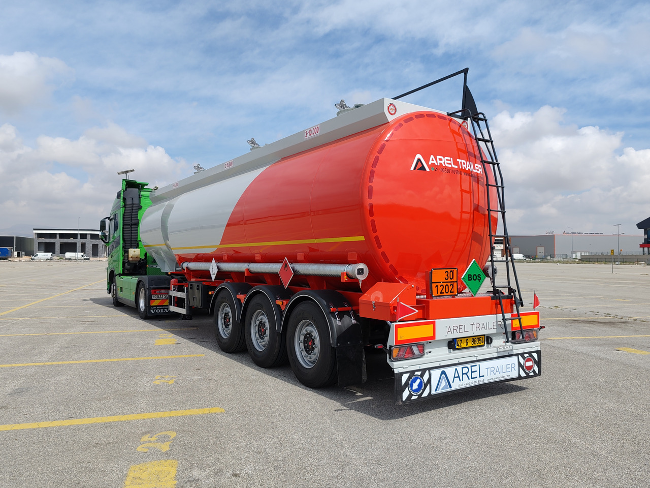 AREL TRAILER FUEL TANKER TRAILER - نصف مقطورة صهريج: صور 1 AREL TRAILER FUEL TANKER TRAILER - نصف مقطورة صهريج: صور 1