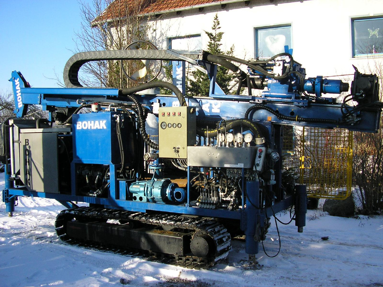 Bohak KL150 Automatik drilling rig with Manipulator -automatic - آلة حفر: صور 2 Bohak KL150 Automatik drilling rig with Manipulator -automatic - آلة حفر: صور 2