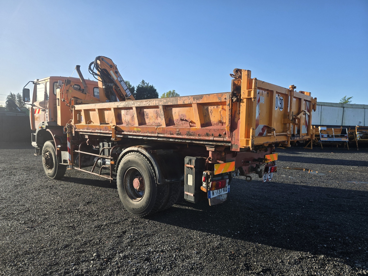 Renault G300 / 4x4 - قلابات, شاحنة كرين: صور 5 Renault G300 / 4x4 - قلابات, شاحنة كرين: صور 5