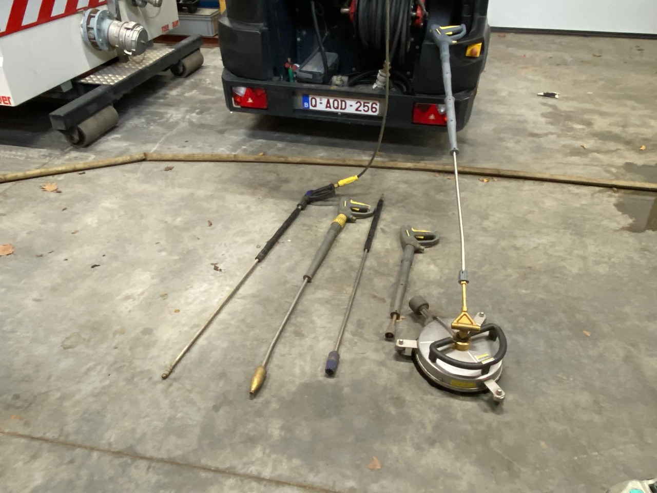 Karcher HDS Trailer HDS 13/20 De Tr1 - ماكينة غسيل ضغط عالي: صور 4 Karcher HDS Trailer HDS 13/20 De Tr1 - ماكينة غسيل ضغط عالي: صور 4