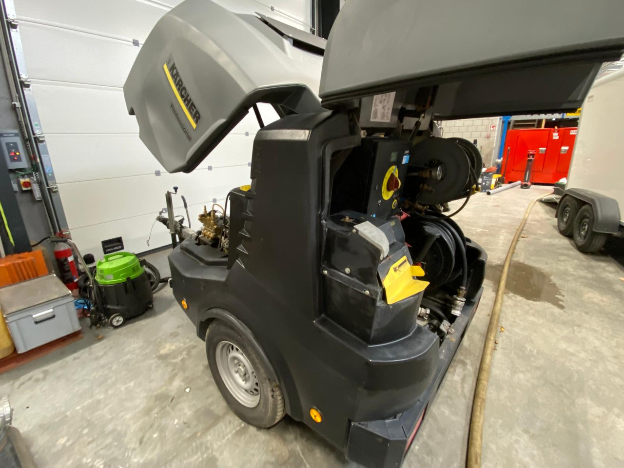 Karcher HDS Trailer HDS 13/20 De Tr1 - ماكينة غسيل ضغط عالي: صور 5 Karcher HDS Trailer HDS 13/20 De Tr1 - ماكينة غسيل ضغط عالي: صور 5