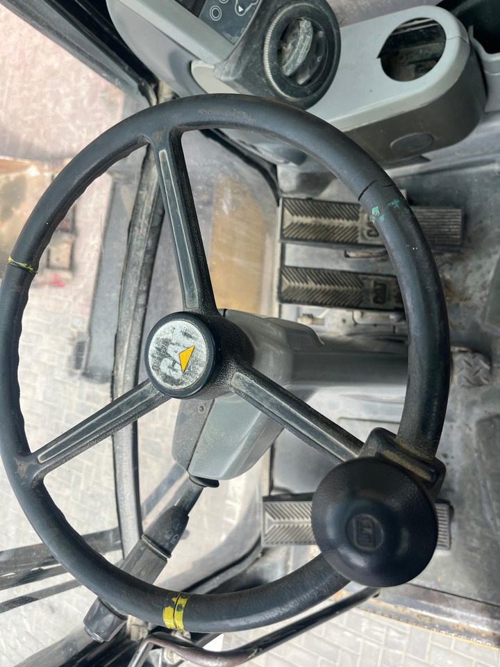 CATERPILLAR M318D - حفارة على عجلات: صور 3 CATERPILLAR M318D - حفارة على عجلات: صور 3