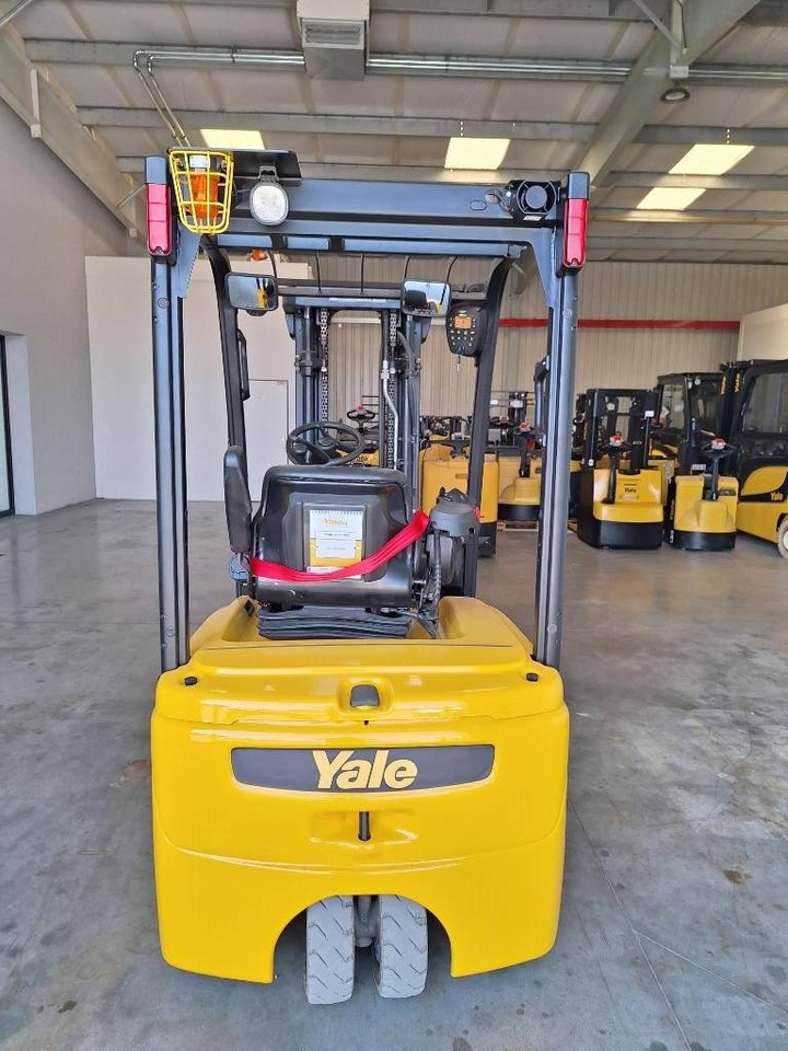 Yale ERP 20 VT - رافعة شوكية كهربائية: صور 3 Yale ERP 20 VT - رافعة شوكية كهربائية: صور 3