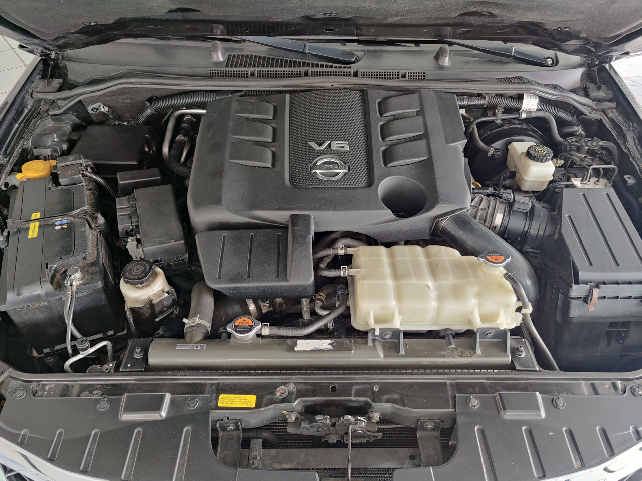 شاحنة البيك أب Nissan Navara Pickup (D40M)(05.2005->) Double Cab LE V6 4X4 Navi Kam Leder SHZ AHK: صور 17