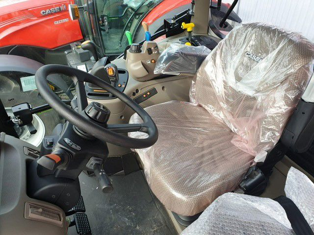 Case IH Maxxum 115 - جرار: صور 5 Case IH Maxxum 115 - جرار: صور 5