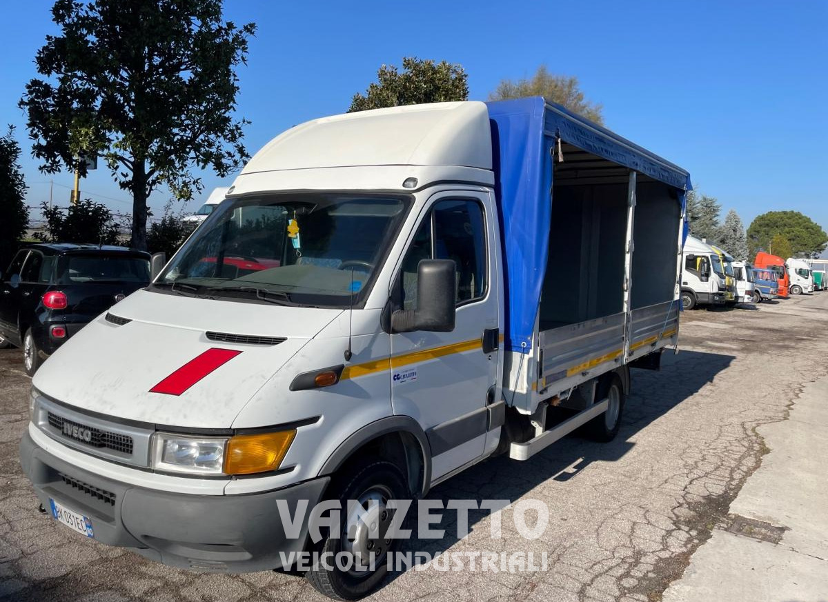 IVECO 50C13 DAILY - الشاحنات الصغيرة ستائر: صور 3 IVECO 50C13 DAILY - الشاحنات الصغيرة ستائر: صور 3