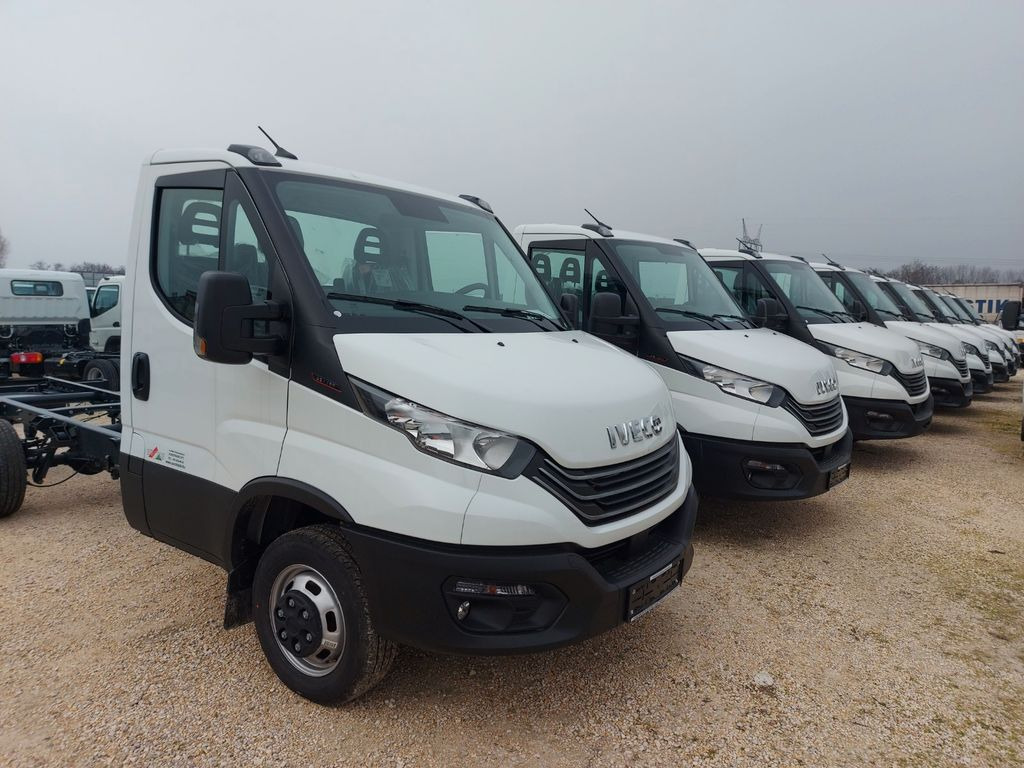 Iveco Daily 35C16 Fahrgestell Wählbar Aufbau Euro6E Iveco Daily 35C16 Fahrgestell Wählbar Aufbau Euro6E - الشاسيه شاحنة, شاحنة كرين: صور 2 Iveco Daily 35C16 Fahrgestell Wählbar Aufbau Euro6E Iveco Daily 35C16 Fahrgestell Wählbar Aufbau Euro6E - الشاسيه شاحنة, شاحنة كرين: صور 2