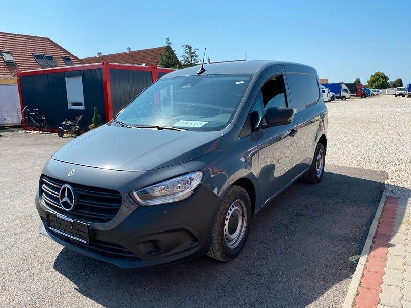 Mercedes-Benz Citan Kasten 108 CDI kurz - فان المدمجة: صور 2 Mercedes-Benz Citan Kasten 108 CDI kurz - فان المدمجة: صور 2