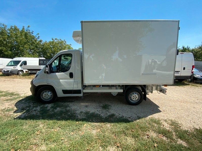 Peugeot Boxer L2 Heavy Kühlkoffer Peugeot Boxer L2 Heavy Kühlkoffer - الشاحنات الصغيرة المبردة: صور 2 Peugeot Boxer L2 Heavy Kühlkoffer Peugeot Boxer L2 Heavy Kühlkoffer - الشاحنات الصغيرة المبردة: صور 2