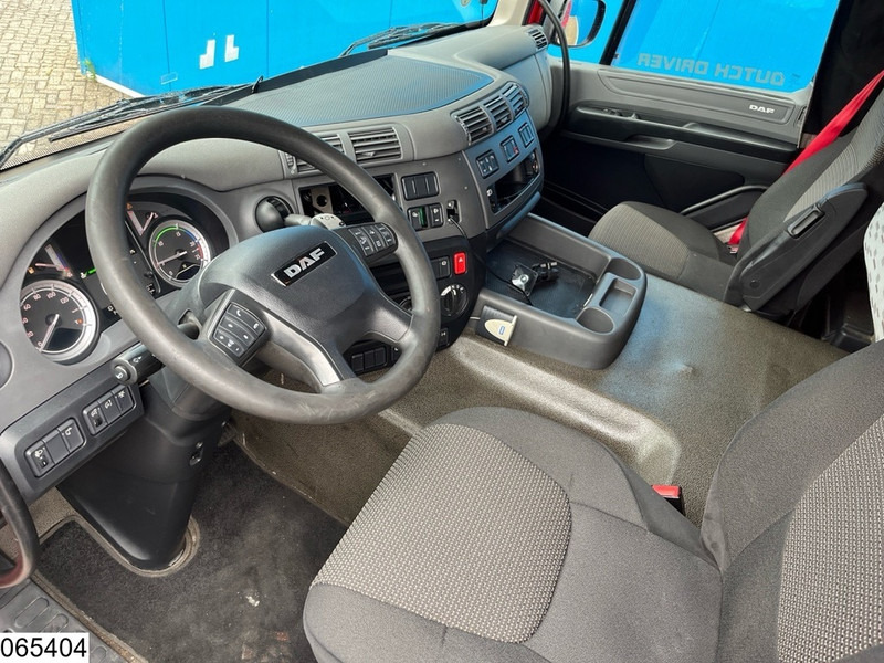 DAF CF 440 EURO 6, ADR, PTO - شاحنة جرار: صور 5 DAF CF 440 EURO 6, ADR, PTO - شاحنة جرار: صور 5