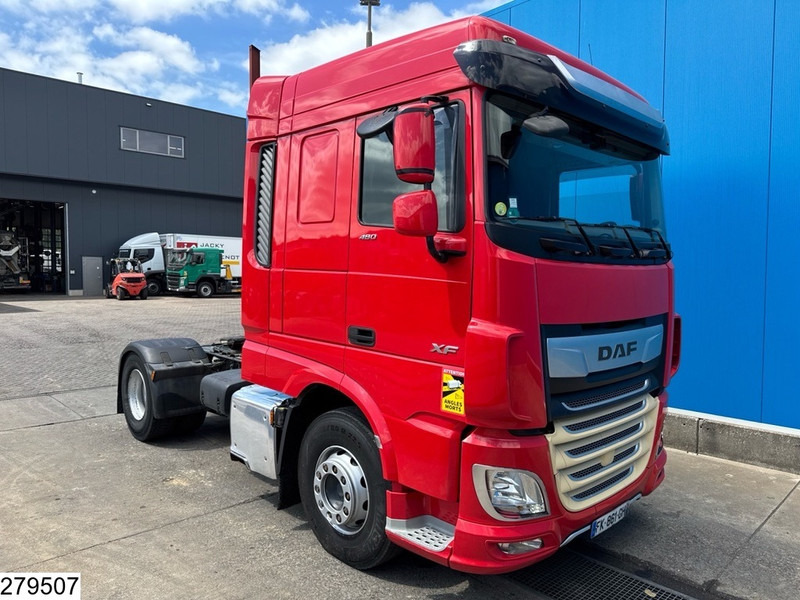 DAF XF 480 EURO 6D, Retarder, PTO, Standairco - شاحنة جرار: صور 2 DAF XF 480 EURO 6D, Retarder, PTO, Standairco - شاحنة جرار: صور 2