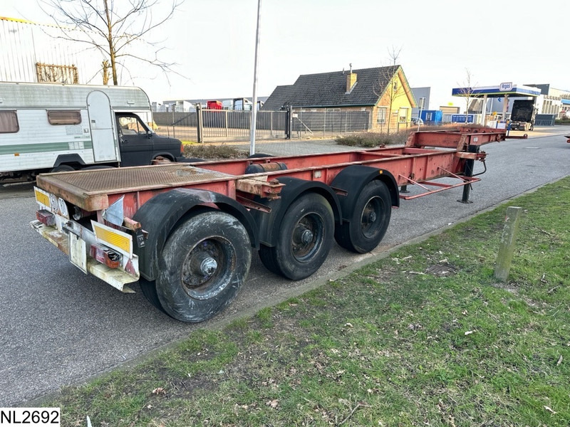 Fruehauf Container 20 FT, Steel suspension - شاحنات الحاويات/ جسم علوي قابل للتغيير نصف مقطورة: صور 2 Fruehauf Container 20 FT, Steel suspension - شاحنات الحاويات/ جسم علوي قابل للتغيير نصف مقطورة: صور 2
