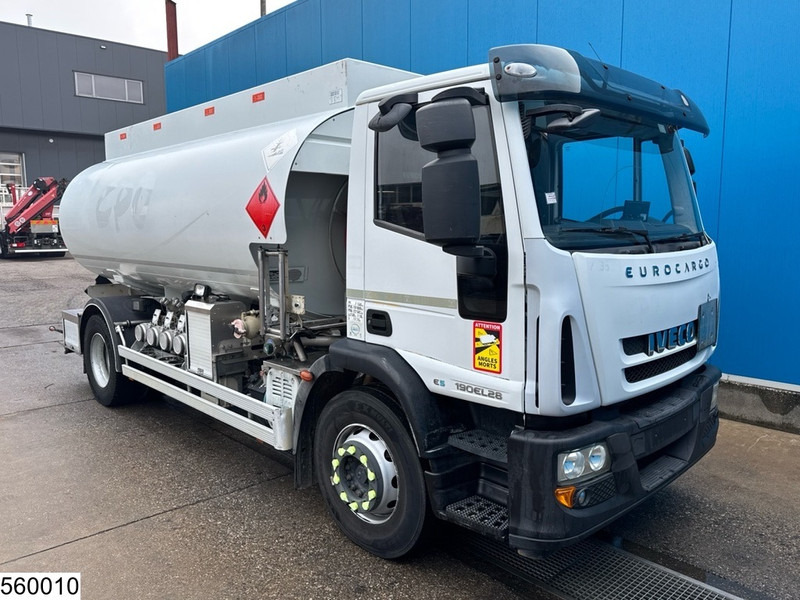 Iveco Euro cargo EURO 5, Fuel, 13.390 Liter, 4 Comp - شاحنة صهريج: صور 3 Iveco Euro cargo EURO 5, Fuel, 13.390 Liter, 4 Comp - شاحنة صهريج: صور 3