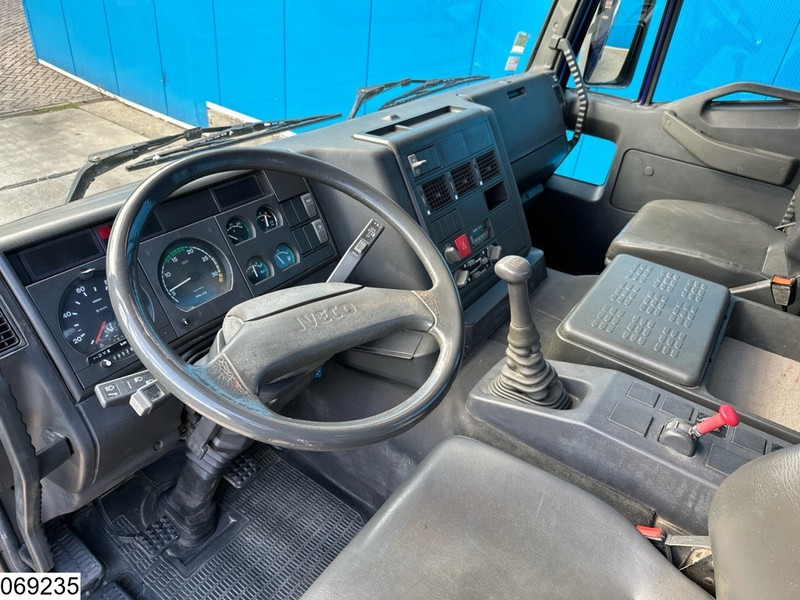 Iveco EuroTech Cursor 240 Manual, Steel suspension, PTO - قلابات: صور 5 Iveco EuroTech Cursor 240 Manual, Steel suspension, PTO - قلابات: صور 5