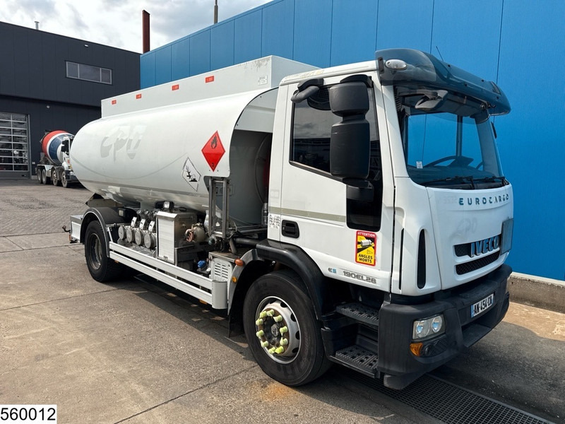 Iveco Eurocargo 190EL28 EURO 5, FUEL, 13390 liter, 4 Comp, Magyar - شاحنة صهريج: صور 2 Iveco Eurocargo 190EL28 EURO 5, FUEL, 13390 liter, 4 Comp, Magyar - شاحنة صهريج: صور 2