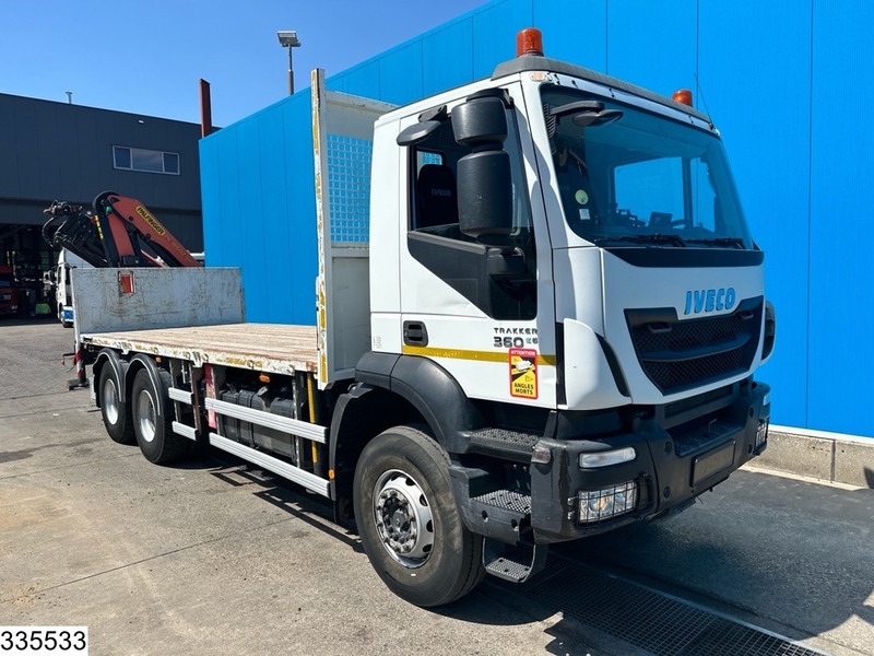 Iveco Trakker 360 6X4, EURO 6, Palfinger, Remote - شاحنات مسطحة, شاحنة كرين: صور 2 Iveco Trakker 360 6X4, EURO 6, Palfinger, Remote - شاحنات مسطحة, شاحنة كرين: صور 2