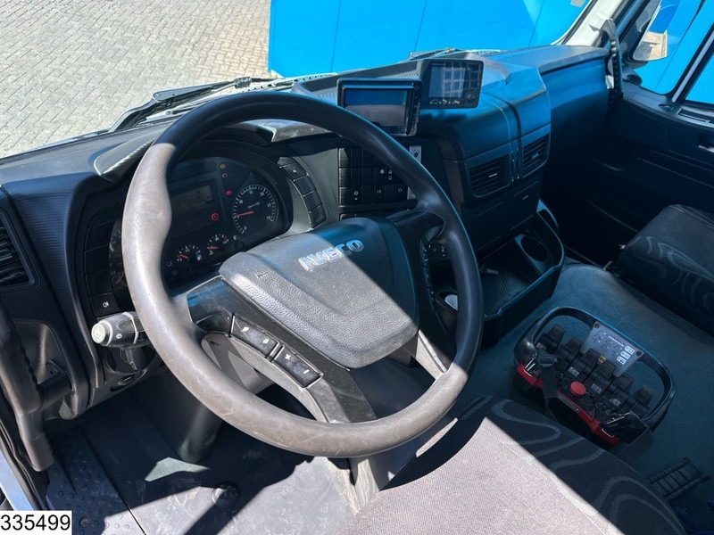 Iveco Trakker 360 6X4, EURO 6, Steel suspension, Palfinger - شاحنات مسطحة, شاحنة كرين: صور 5 Iveco Trakker 360 6X4, EURO 6, Steel suspension, Palfinger - شاحنات مسطحة, شاحنة كرين: صور 5
