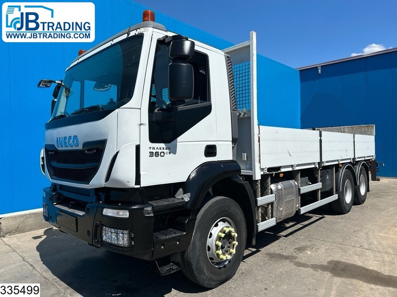 Iveco Trakker 360 6X4, EURO 6, Steel suspension - شاحنات مسطحة: صور 1 Iveco Trakker 360 6X4, EURO 6, Steel suspension - شاحنات مسطحة: صور 1