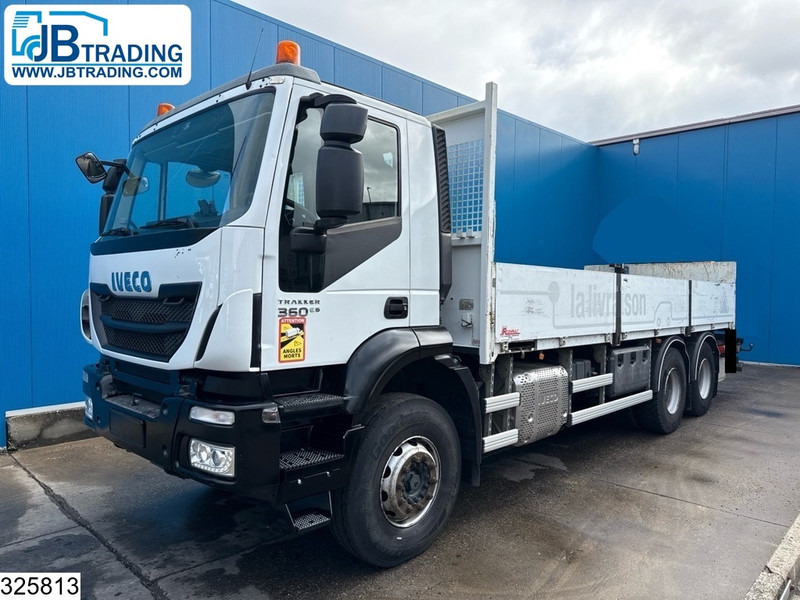 Iveco Trakker 360 6X4, EURO 6, Steel suspension - شاحنات مسطحة: صور 1 Iveco Trakker 360 6X4, EURO 6, Steel suspension - شاحنات مسطحة: صور 1