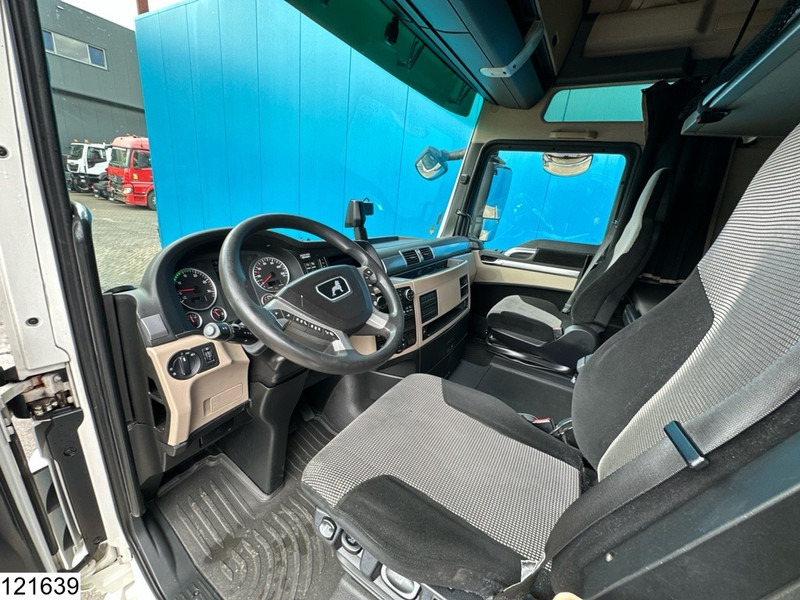 MAN TGX 18 460 EURO 6 - شاحنة جرار: صور 5 MAN TGX 18 460 EURO 6 - شاحنة جرار: صور 5