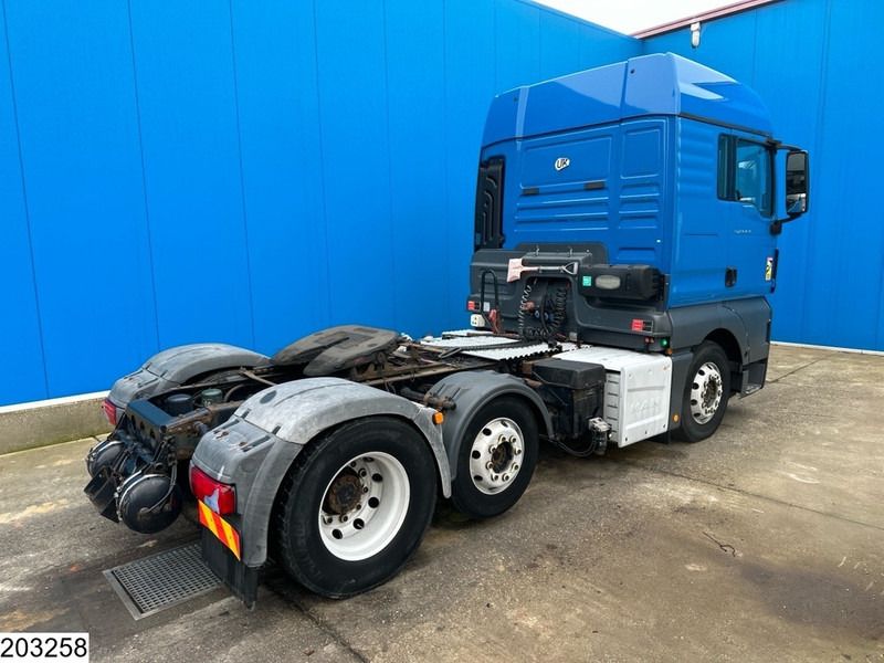 MAN TGX 24 440 6x2, EURO 5, RHD, ADR, PTO - شاحنة جرار: صور 2 MAN TGX 24 440 6x2, EURO 5, RHD, ADR, PTO - شاحنة جرار: صور 2