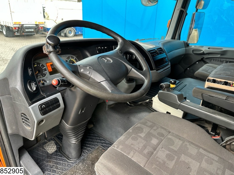 Mercedes-Benz Actros 1832 4X4, Grit spreader, Snow plough, Tipper - قلابات: صور 5 Mercedes-Benz Actros 1832 4X4, Grit spreader, Snow plough, Tipper - قلابات: صور 5