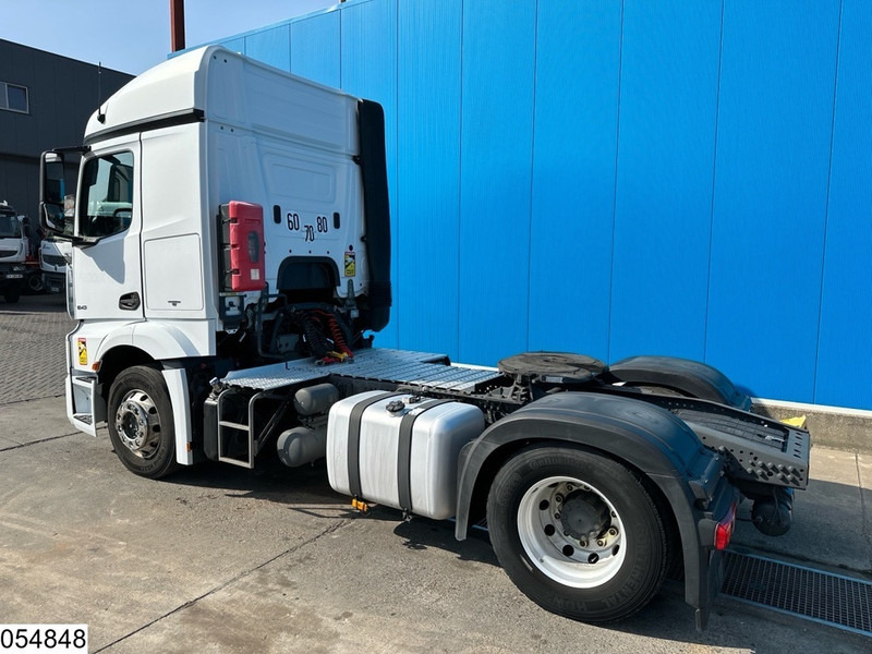 Mercedes-Benz Actros 1843 EURO 6, Retarder, PTO - شاحنة جرار: صور 4 Mercedes-Benz Actros 1843 EURO 6, Retarder, PTO - شاحنة جرار: صور 4
