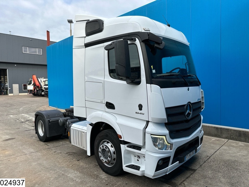Mercedes-Benz Actros 1845 EURO 6, MP5 - شاحنة جرار: صور 2 Mercedes-Benz Actros 1845 EURO 6, MP5 - شاحنة جرار: صور 2