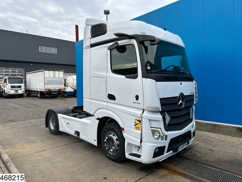 Mercedes-Benz Actros 1845 EURO 6, Mirrorcams, MP5, New Tyres - شاحنة جرار: صور 3 Mercedes-Benz Actros 1845 EURO 6, Mirrorcams, MP5, New Tyres - شاحنة جرار: صور 3