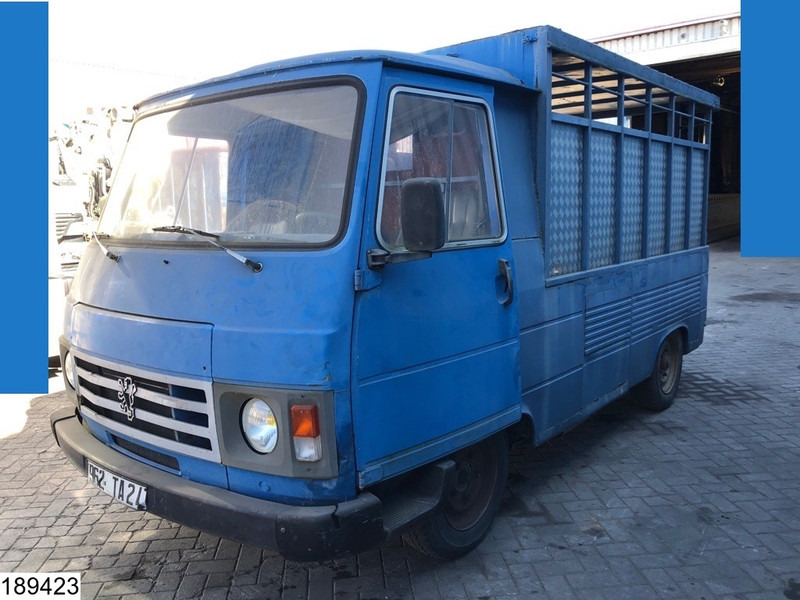 Peugeot J-type J9 Manual, Steel suspension, Animal transport - الشاحنات الصغيرة: صور 4 Peugeot J-type J9 Manual, Steel suspension, Animal transport - الشاحنات الصغيرة: صور 4