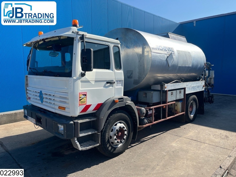 Renault G 270 Bitum, Rincheval, 9900 liter - شاحنة صهريج: صور 1 Renault G 270 Bitum, Rincheval, 9900 liter - شاحنة صهريج: صور 1