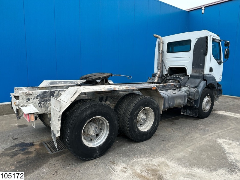 Renault Kerax 370 6x4, Manual, Steel suspension - شاحنة جرار: صور 2 Renault Kerax 370 6x4, Manual, Steel suspension - شاحنة جرار: صور 2