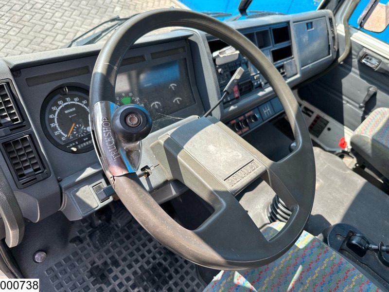 Renault S 150 Manual, Steel suspension, PTO, 4645 liter - شاحنة صهريج: صور 4 Renault S 150 Manual, Steel suspension, PTO, 4645 liter - شاحنة صهريج: صور 4
