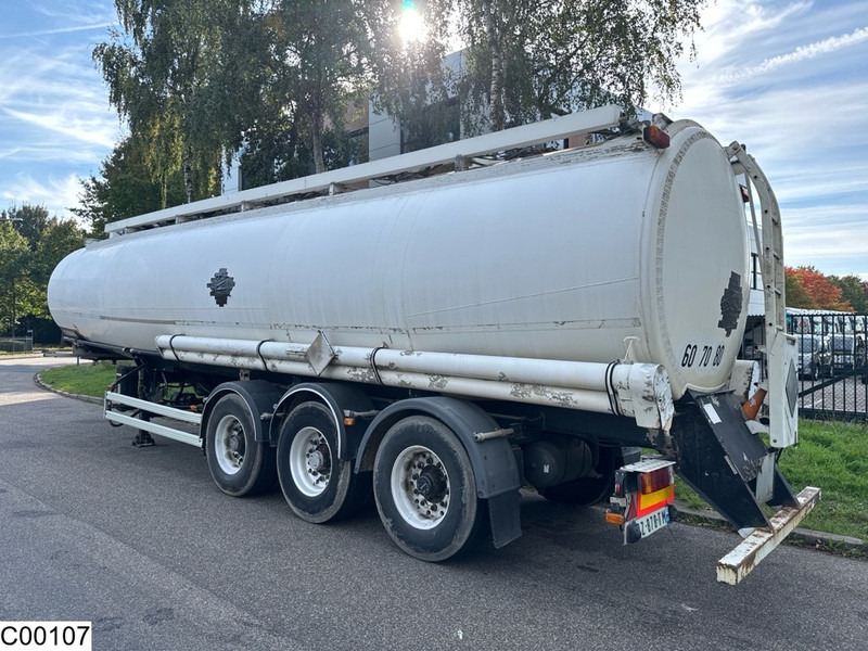 Trailor Fuel 40082 Litres, 9 Compartments - نصف مقطورة صهريج: صور 3 Trailor Fuel 40082 Litres, 9 Compartments - نصف مقطورة صهريج: صور 3