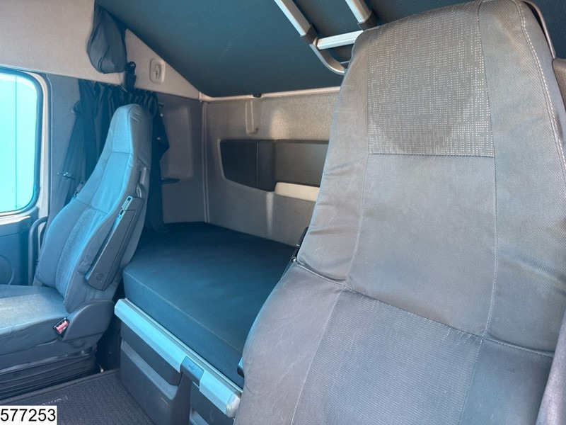 Volvo FH 460 EURO 5, Hydraulic - شاحنة جرار: صور 5 Volvo FH 460 EURO 5, Hydraulic - شاحنة جرار: صور 5