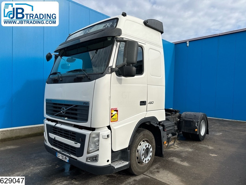 Volvo FH 460 - شاحنة جرار: صور 1 Volvo FH 460 - شاحنة جرار: صور 1