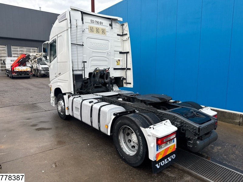 Volvo FH 500 EURO 6, Standairco - شاحنة جرار: صور 4 Volvo FH 500 EURO 6, Standairco - شاحنة جرار: صور 4