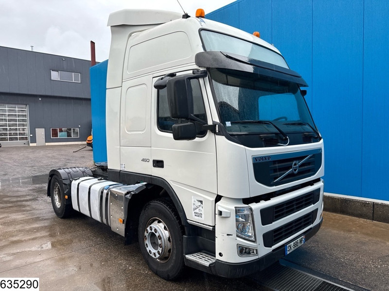 Volvo FM 450 EURO 5 - شاحنة جرار: صور 3 Volvo FM 450 EURO 5 - شاحنة جرار: صور 3