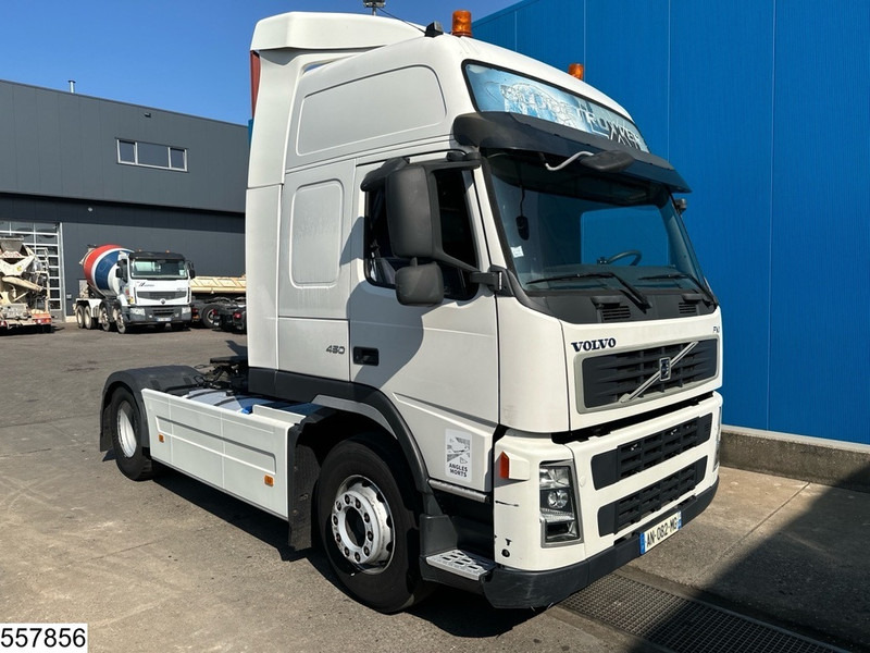 Volvo FM 450 EURO 5 - شاحنة جرار: صور 3 Volvo FM 450 EURO 5 - شاحنة جرار: صور 3