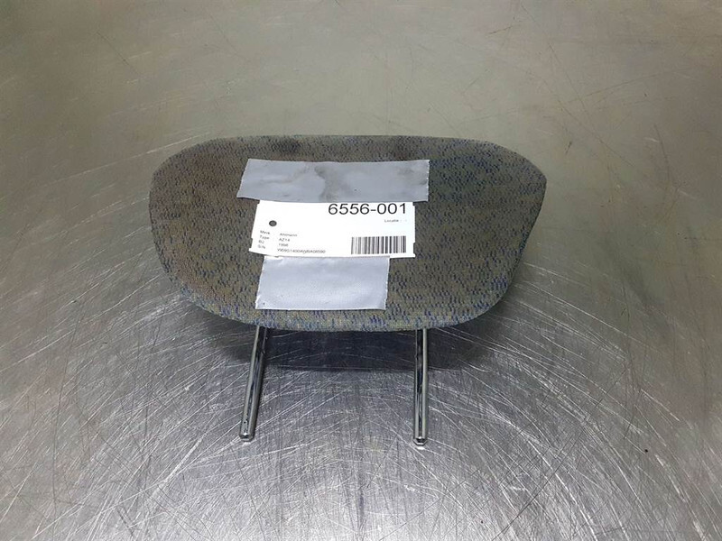 Ahlmann AZ14 - Head restraint/Kopfstütze/Hoofdsteun - الكابينة والداخلية - آلات البناء: صور 1 Ahlmann AZ14 - Head restraint/Kopfstütze/Hoofdsteun - الكابينة والداخلية - آلات البناء: صور 1