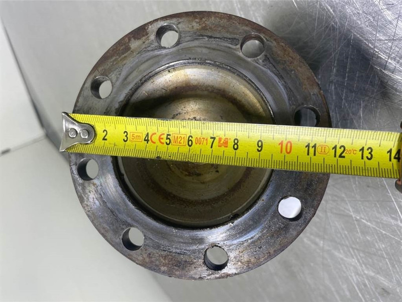 Ahlmann AZ150-4182984A-Propshaft/Gelenkwelle/Cardanas - المحور و قطع الغيار - آلات البناء: صور 4 Ahlmann AZ150-4182984A-Propshaft/Gelenkwelle/Cardanas - المحور و قطع الغيار - آلات البناء: صور 4