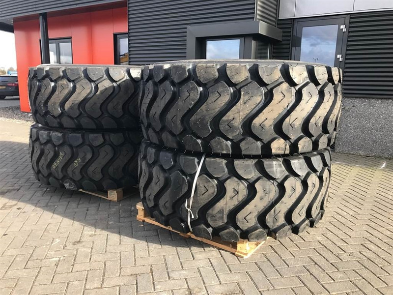 Banden/Reifen/Tires 26.5R25 XHA - Tyre/Reifen/Band - الإطارات والجنوط - آلات البناء: صور 2 Banden/Reifen/Tires 26.5R25 XHA - Tyre/Reifen/Band - الإطارات والجنوط - آلات البناء: صور 2