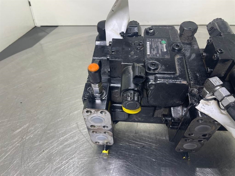 Bomag -Rexroth A10VG28EP4D1/10L-Drive pump/Fahrpumpe - علم السوائل المتحركة - آلات البناء: صور 1 Bomag -Rexroth A10VG28EP4D1/10L-Drive pump/Fahrpumpe - علم السوائل المتحركة - آلات البناء: صور 1