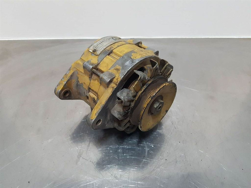 Cat 7N4784-12V 40A-Alternator/Lichtmaschine/Dynamo - المحرك - آلات البناء: صور 1 Cat 7N4784-12V 40A-Alternator/Lichtmaschine/Dynamo - المحرك - آلات البناء: صور 1