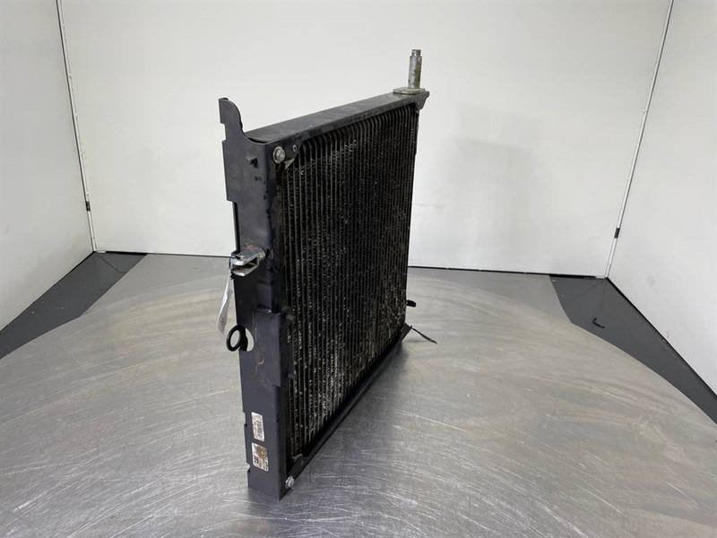 Cat 907M-444-1760-Airco condenser/Klimakondensator - الإطار/ الشاسيه - آلات البناء: صور 4 Cat 907M-444-1760-Airco condenser/Klimakondensator - الإطار/ الشاسيه - آلات البناء: صور 4