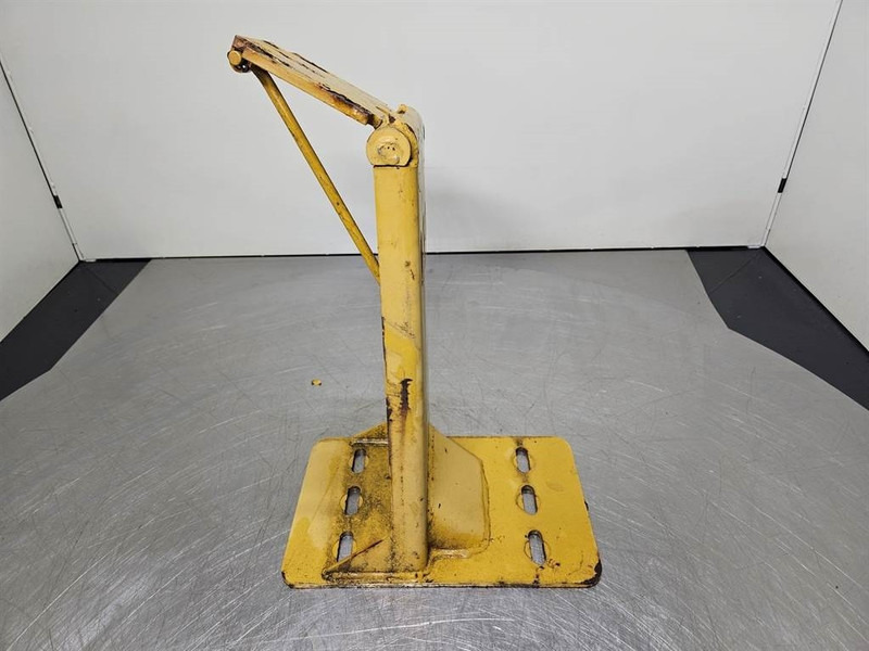 Cat 966H-300-5456-Fender bracket/Halter/Steun - الإطار/ الشاسيه - آلات البناء: صور 4 Cat 966H-300-5456-Fender bracket/Halter/Steun - الإطار/ الشاسيه - آلات البناء: صور 4