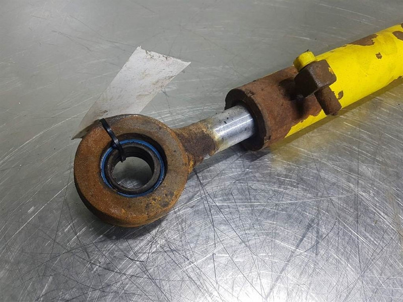 Hyundai HL760-9 - Steering cylinder/Lenkzylinder/Cilinder - علم السوائل المتحركة: صور 3 Hyundai HL760-9 - Steering cylinder/Lenkzylinder/Cilinder - علم السوائل المتحركة: صور 3