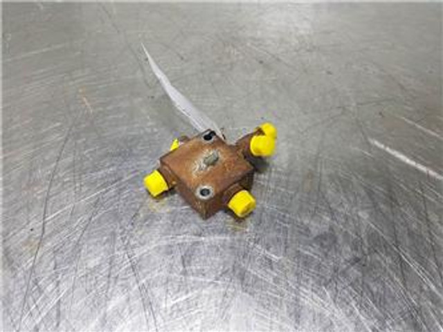 Hyundai HL760-9 - Valve/Ventile/Ventiel - علم السوائل المتحركة: صور 1 Hyundai HL760-9 - Valve/Ventile/Ventiel - علم السوائل المتحركة: صور 1