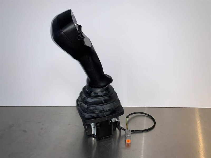 JLG 3006H-Elobau-J4C6ASS00GA0065J-Joystick - النظام الكهربائي - آلات البناء: صور 2 JLG 3006H-Elobau-J4C6ASS00GA0065J-Joystick - النظام الكهربائي - آلات البناء: صور 2